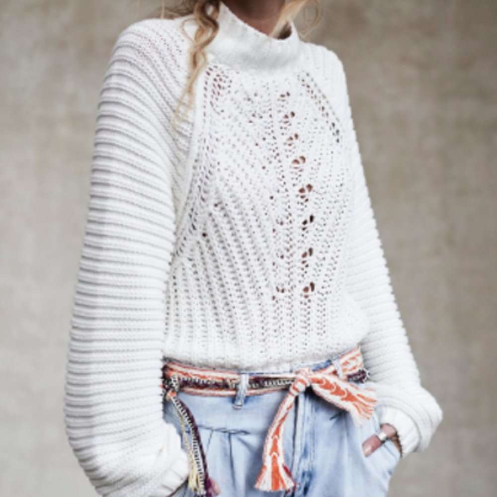 Free People – Sweetheart Mock Neck Sweater - Large